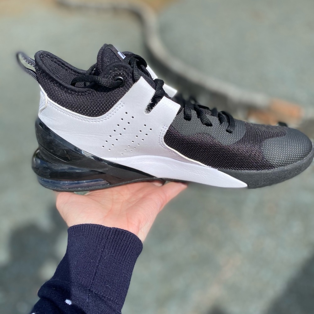 Nike Air Max Impact